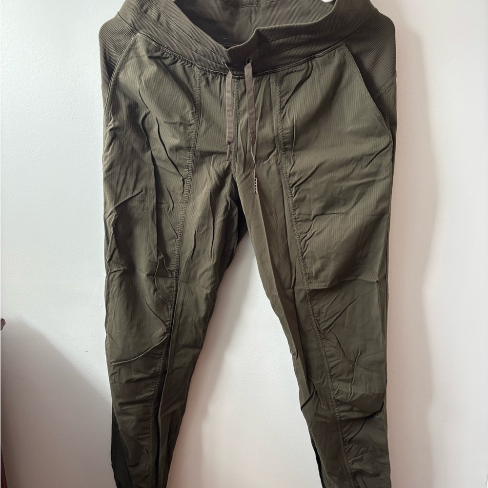 lululemon athletica Dance Studio jogger